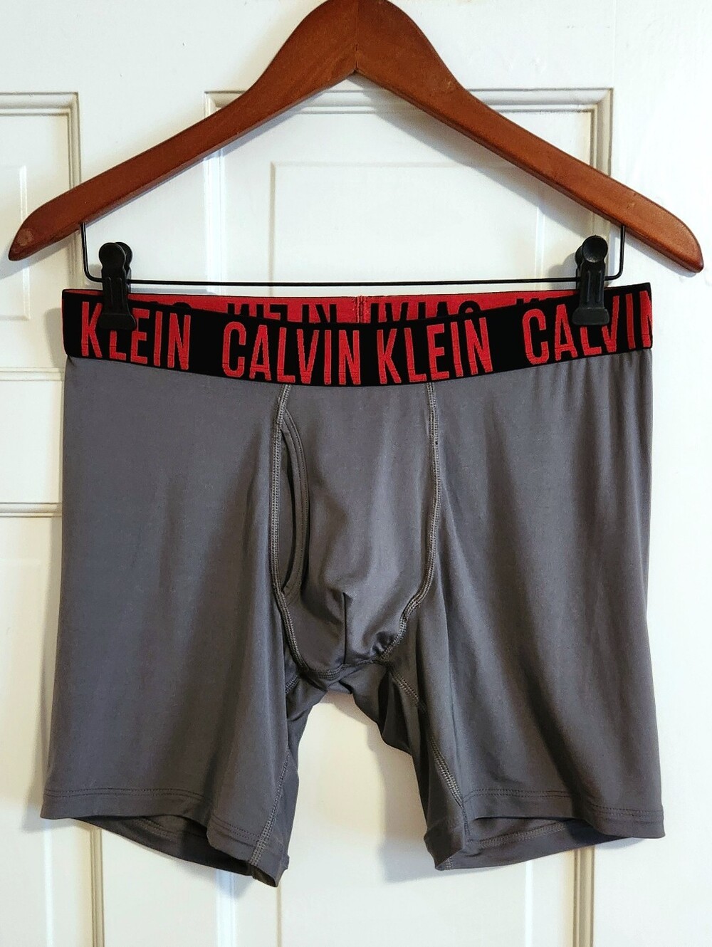 💪Calvin Klein💪 - Gray Boxer Brief w/Red & Black Waistband